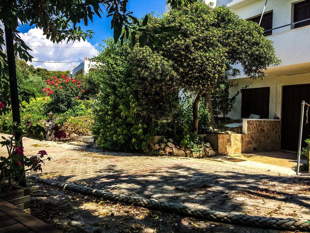 Vasilikos Apartments Paralia Agias Foteinis Экстерьер фото